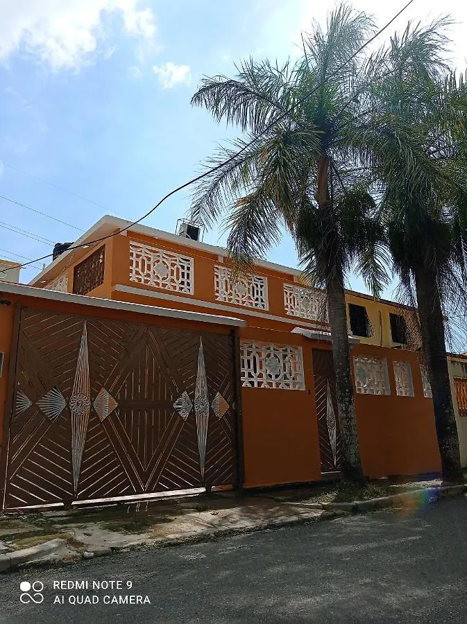 Casa Con Piscina Ideal Para Ti Y Los Tuyos. Santo Domingo Este 0*,